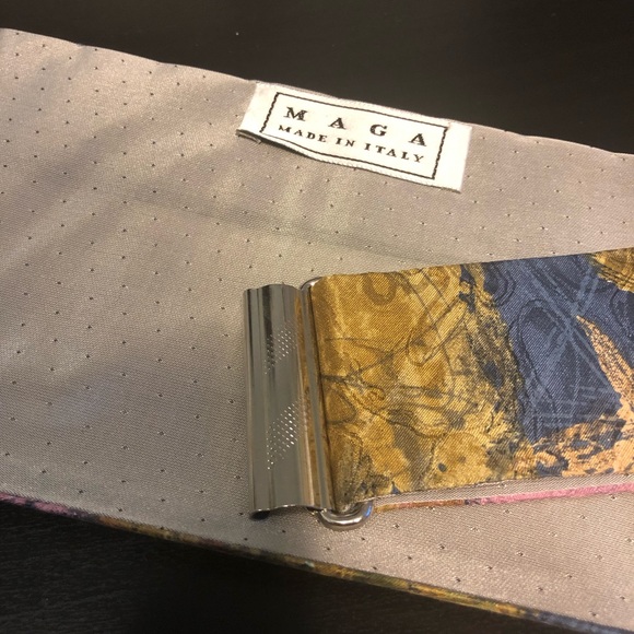 Dion Maga Cummerbund and Bow Tie Set 49 - Picture 3 of 7